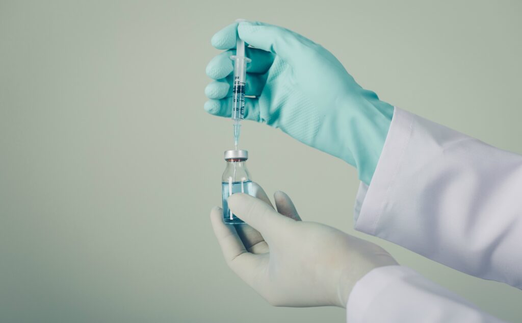 Vacina da Pfizer recebe registro definitivo