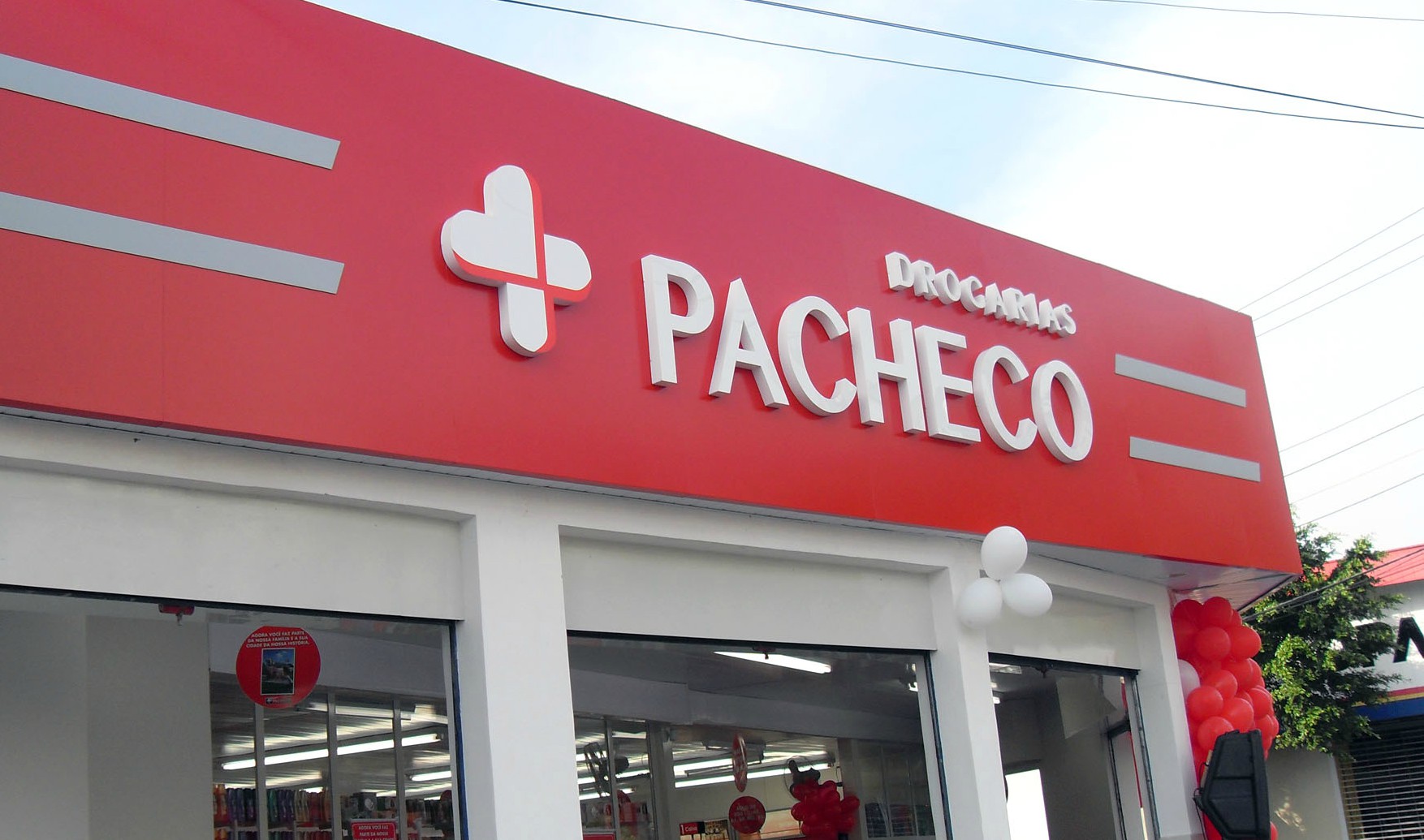 Pacheco abre duas novas unidades