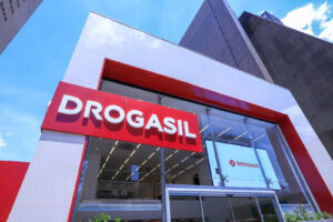 Raia Drogasil lidera ranking das maiores empresas do segmento de Drogarias e Perfumaria