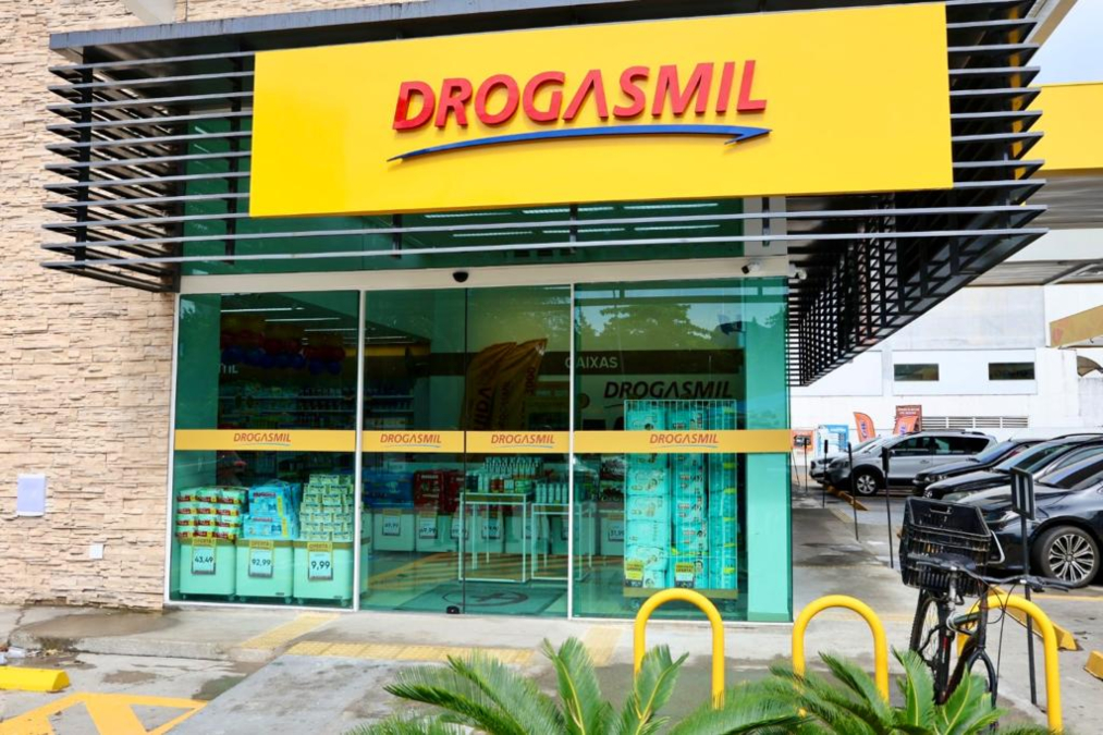 Drogasmil inaugura primeira loja 24 horas