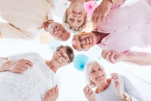 Crescimento da população idosa aumenta a demanda por medicamentos