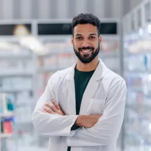 Projeto de lei pode facilitar a inserção do jovem farmacêutico no mercado de trabalho