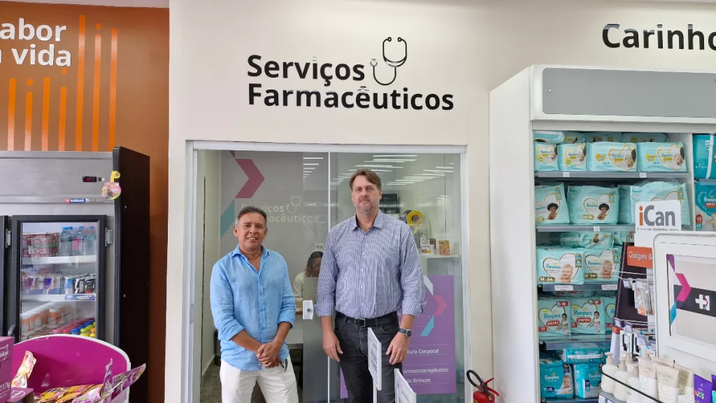 FarmaHall e VEUS Saúde firmam parceria