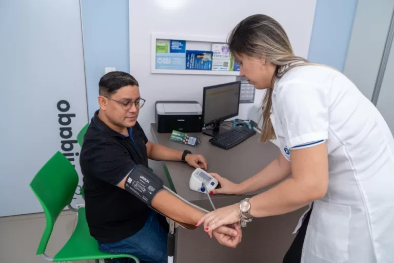 Farmácia Indiana firma-se como hub de saúde em mais de 80 cidades