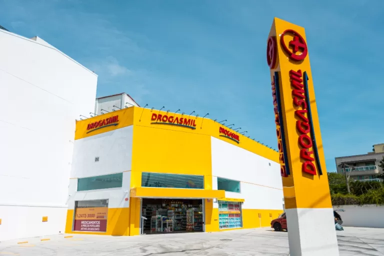 Drogasmil e Farmalife estão com 35 vagas abertas no Rio de Janeiro