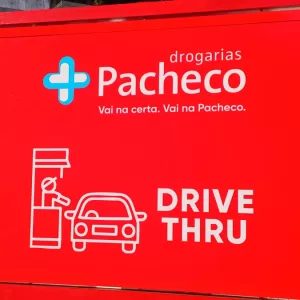 Drogaria Pacheco inaugura primeira loja com Drive-Thru