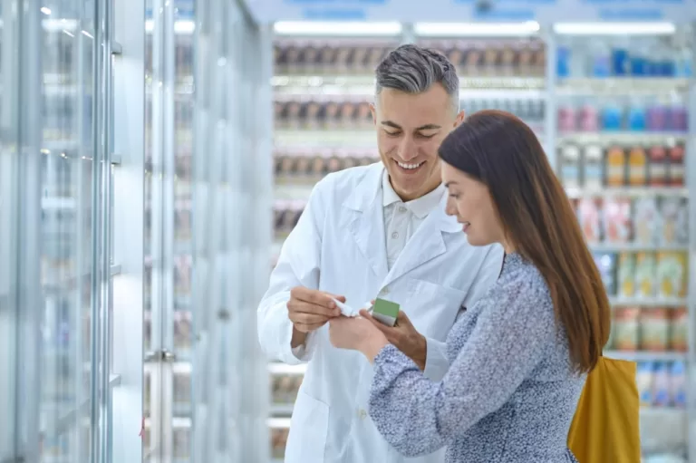 Tecnologia centraliza gestão e promove eficiência para farmácias