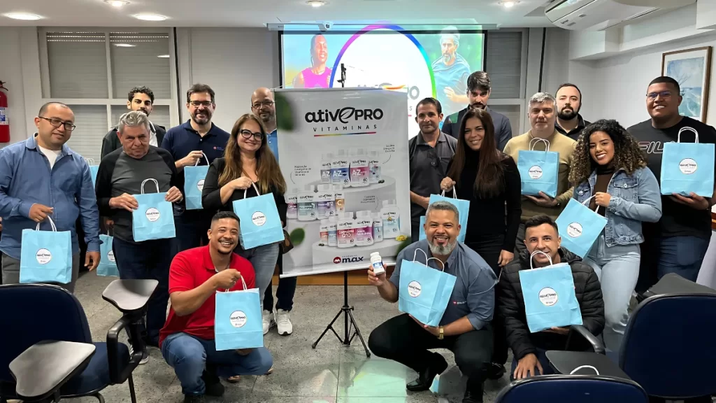 Drogarias Max lançam sua marca própria