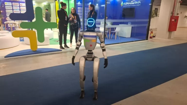 Abrafarma aposta que setor investirá R$ 1 bi em inovações de IA