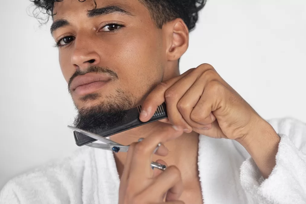 Mercado de cuidados pessoais masculinos deve crescer acima de 6% até 2030