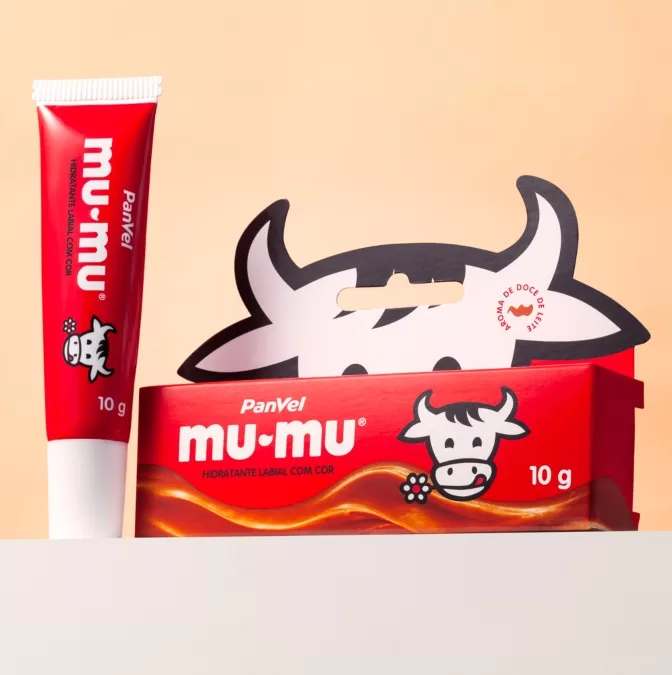 Panvel lança hidratante labial de doce de leite em parceria com a Mu-Mu