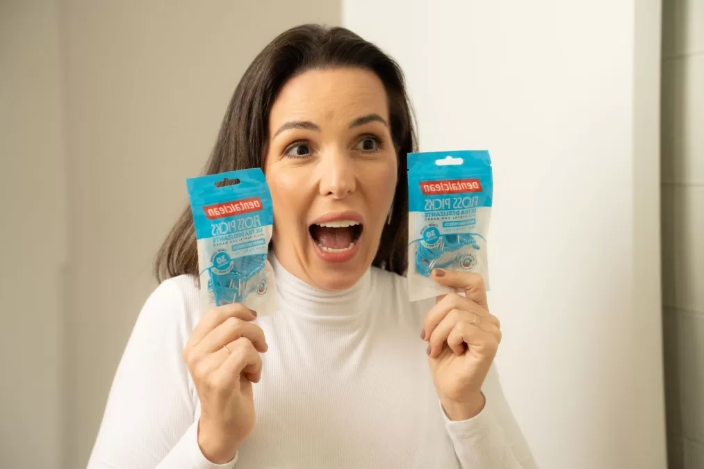 Dentalclean lança Floss Picks e amplia portfólio de higiene bucal