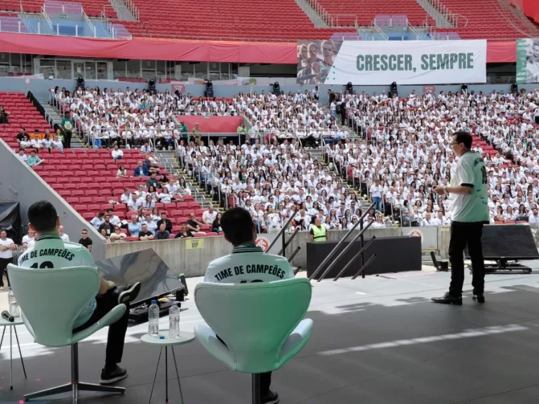 São João realiza Convenção de Vendas com mais de 3 mil colaboradores