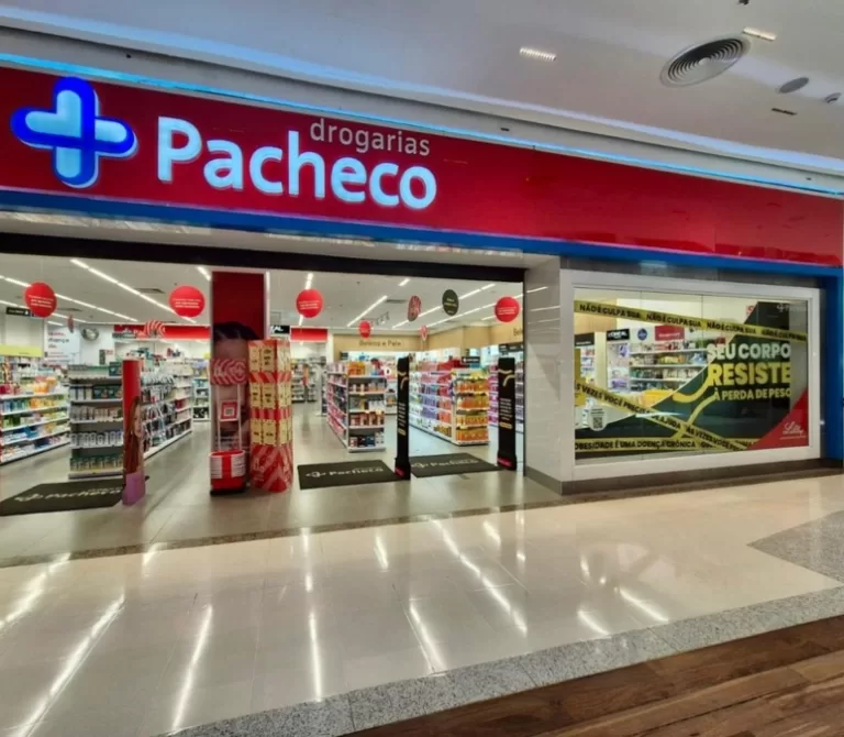 Drogarias Pacheco e Lilly transformam farmácia no Barra Shopping em hub de conscientização sobre a obesidade