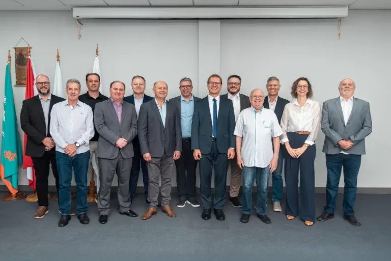 Nova diretoria das Farmácias Associadas toma posse nesta quarta-feira