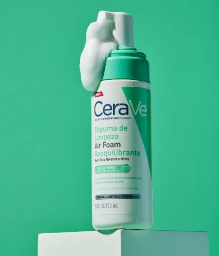CeraVe lança Espuma de Limpeza Air Foam