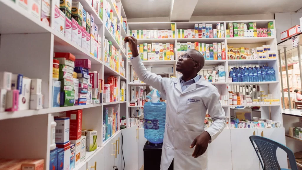 Como a IA impulsiona os farmacêuticos do Quênia