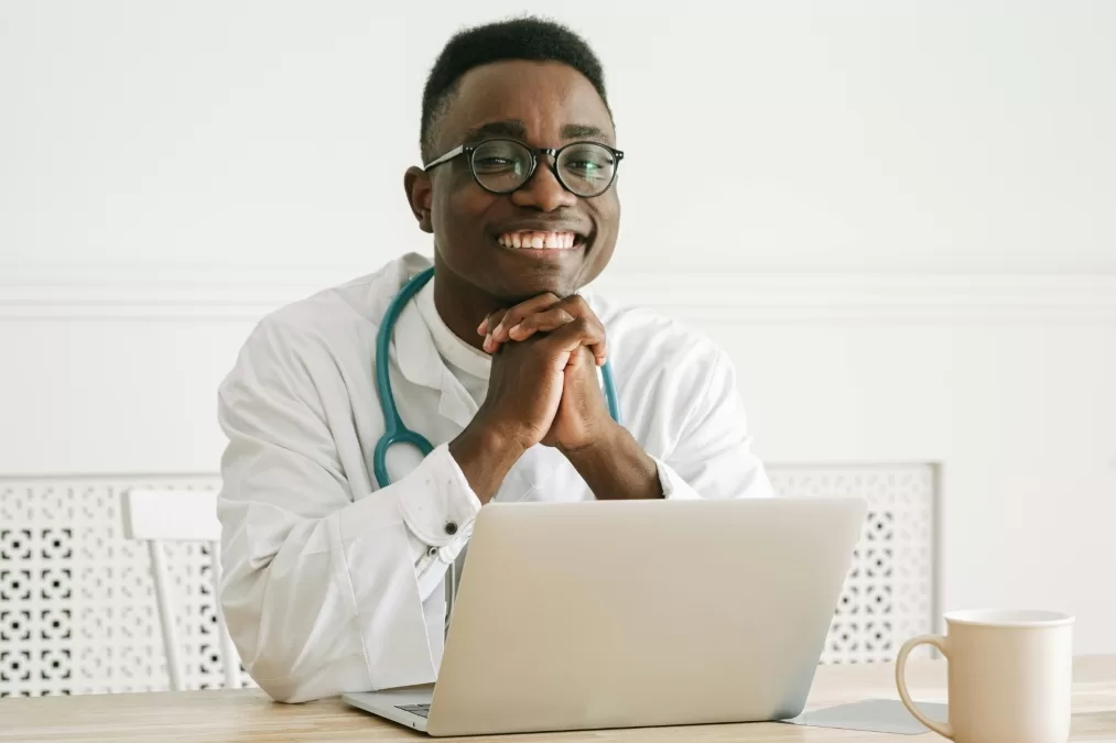 Relacionamento entre médicos e indústria passa por transformação digital