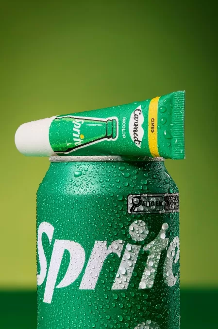 Carmed amplia parceria com a The Coca-Cola Company e lança Carmed + Sprite