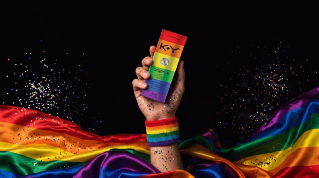 Em parceria com a Drogaria São Paulo, KY lança edição KY Pride com ação especial durante a Parada LGBT+