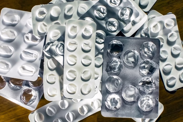 Descarte responsável de medicamentos une saúde pública e sustentabilidade